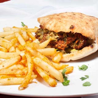 Falafel Pita